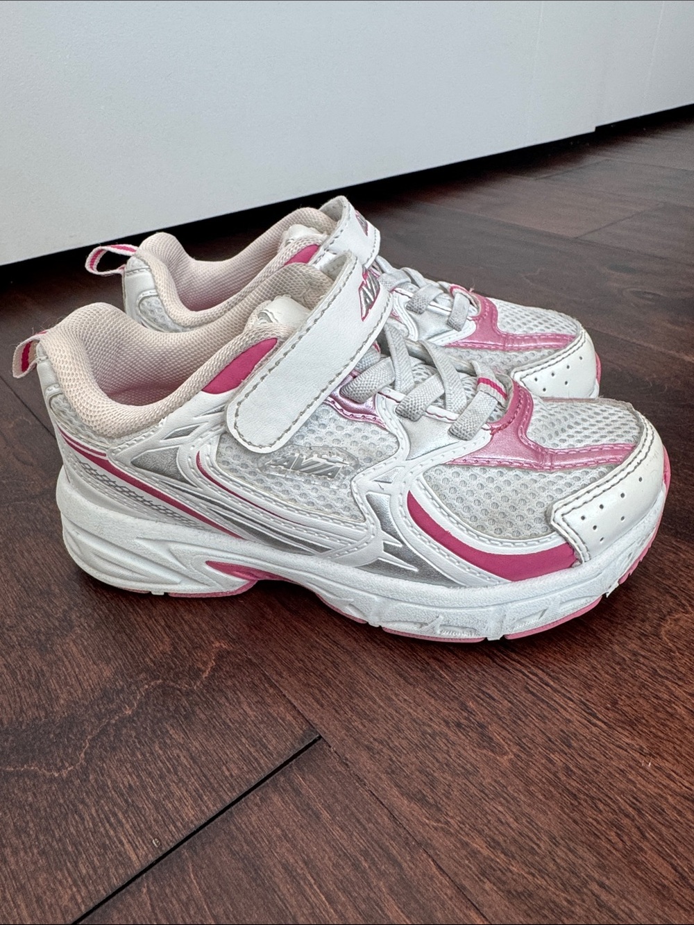 Avia Girls White & Pink Sneakers Athletic Shoes Toddler Girls size 10 - Picture 5 of 6